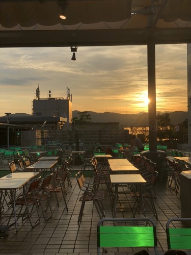 A551C188-E20B-4016-B256-F4C9EBC2961E