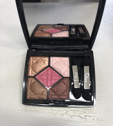 EEA5B57A-B8DF-4F44-AC11-428AFEDA7123