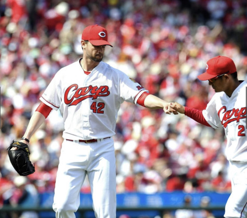 746D9EC5-CA50-4C24-8963-6B3D6B98245B