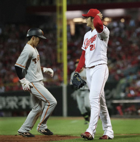 ABF56385-2B13-486D-AC0D-781953833EDC